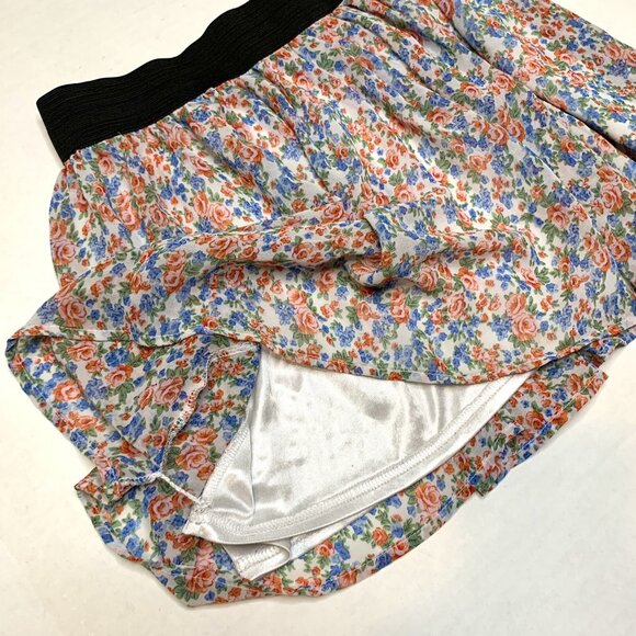 XXI Junior Floral Skirt - Picture 5 of 9